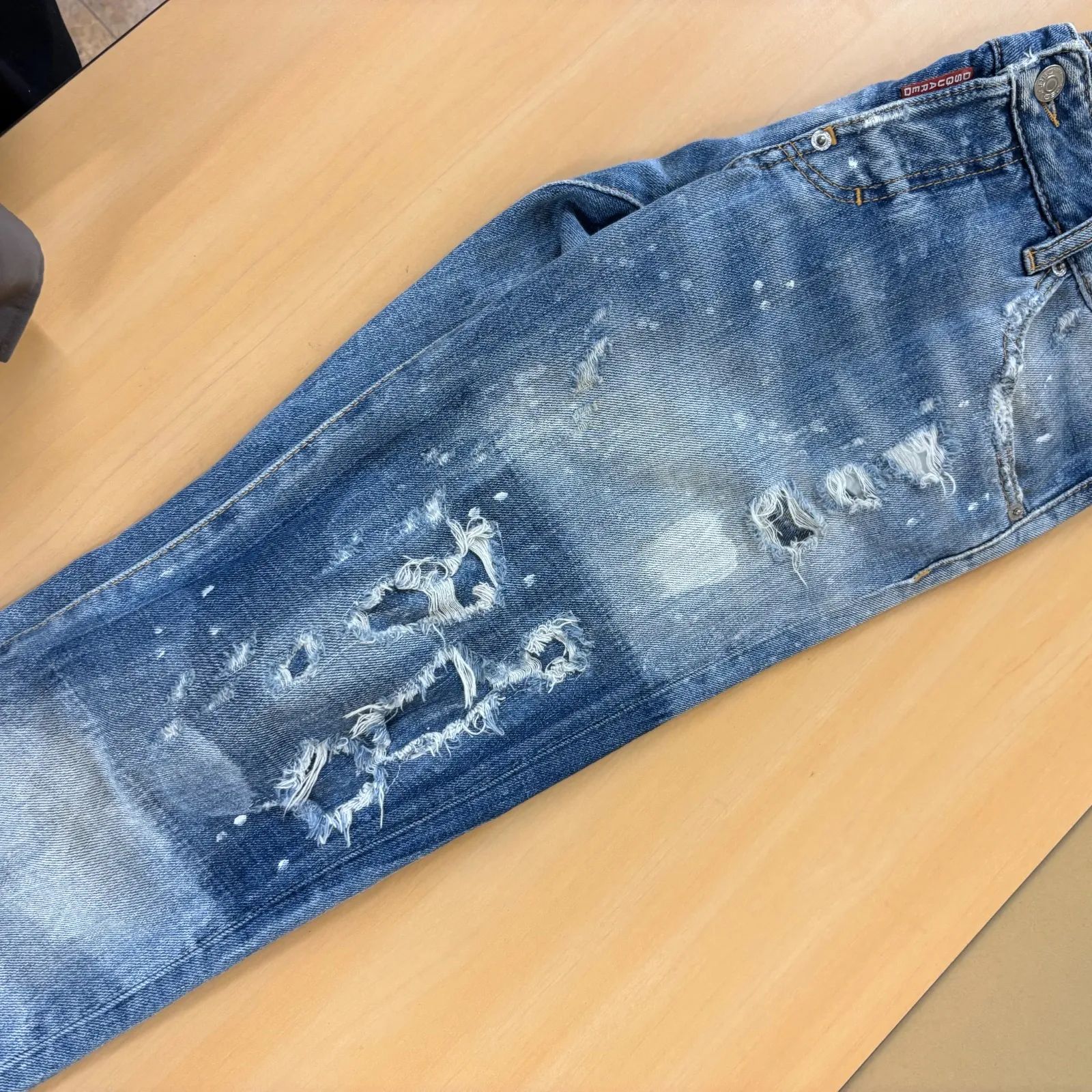 i4512)ディースクエアード（DSQUARED2） ダメージ加工 デニムパンツ