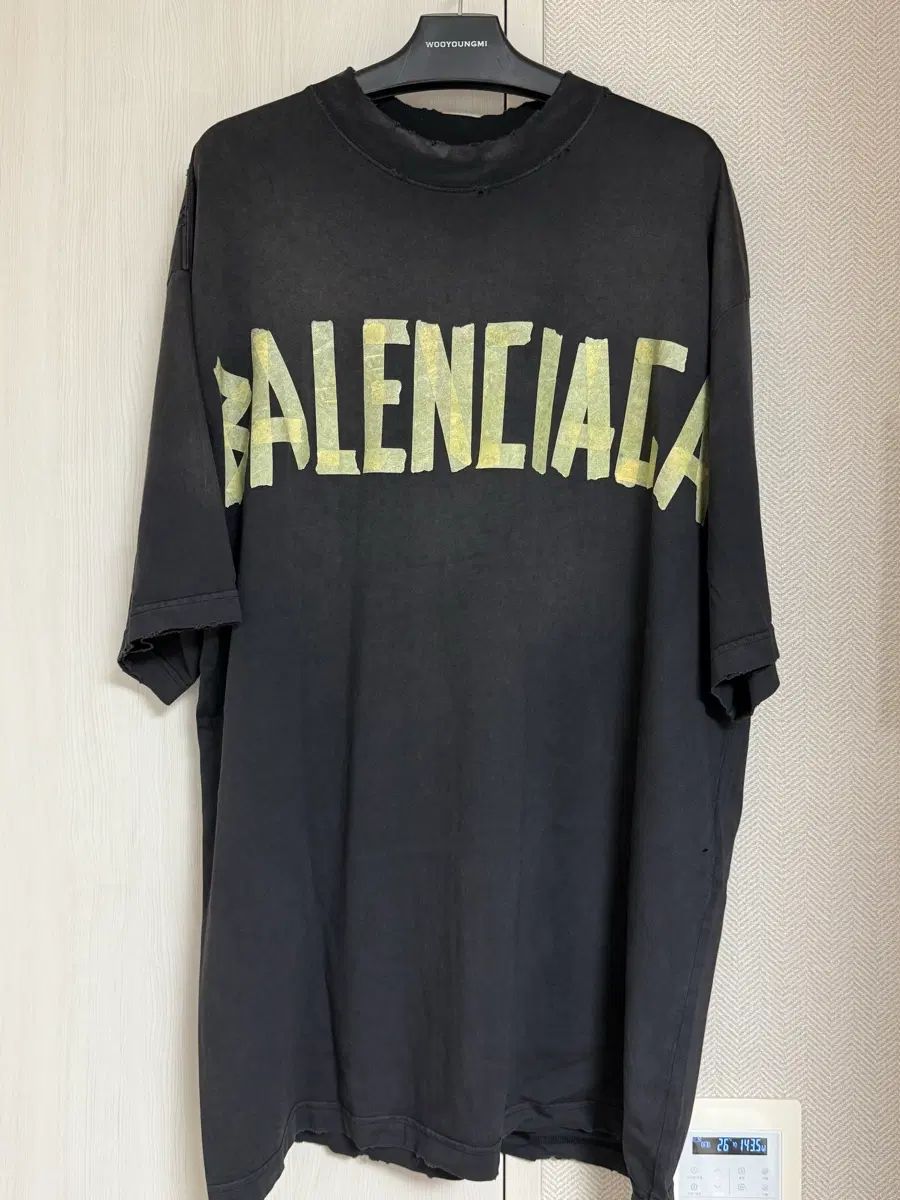 (XL) バレンシアガ テープ ロゴ 半袖 Tシャツ ブラック 62,536円