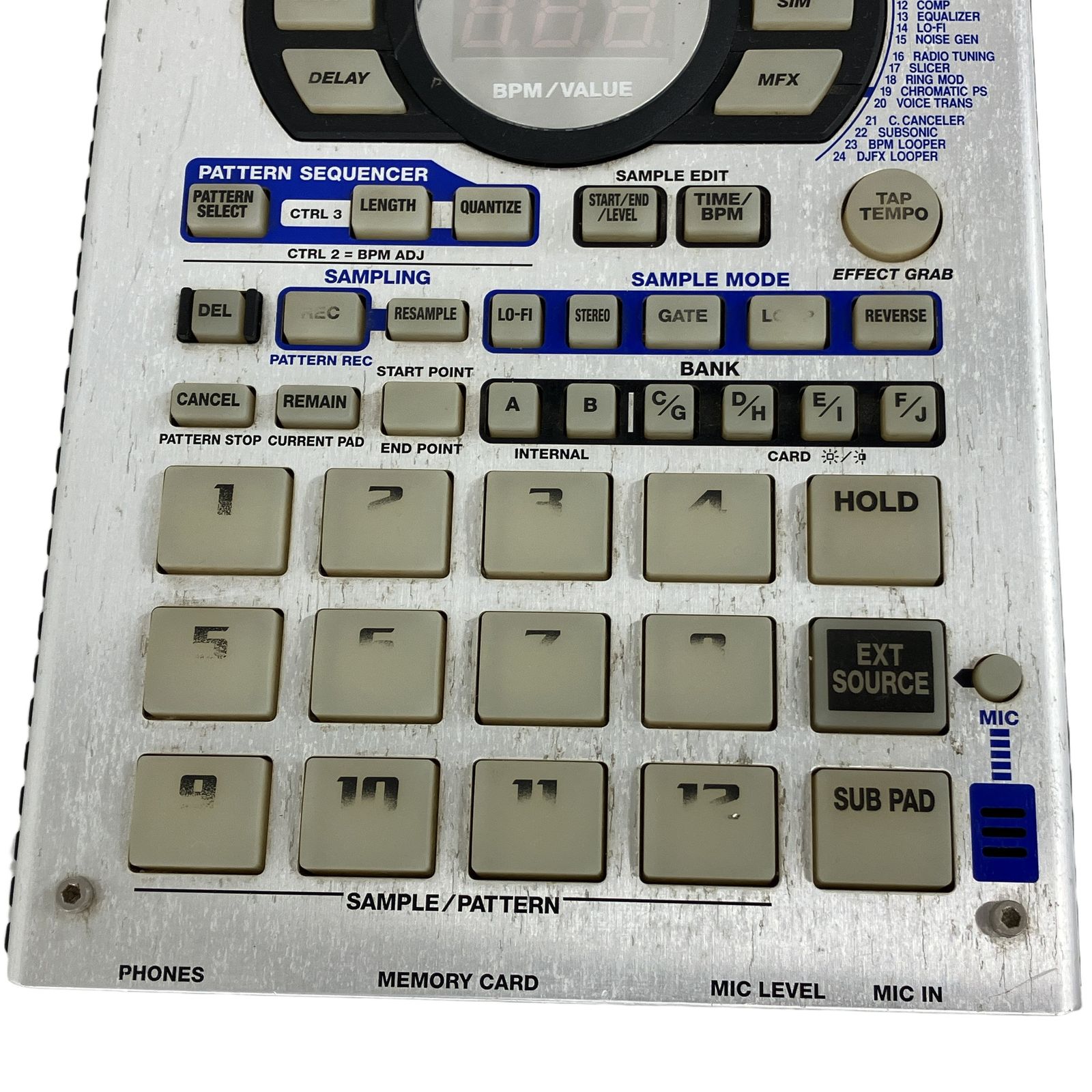 Roland サンプラー SP-404 ジャンク品 Roland SP-404 サンプラー ローランド 音響機材 ジャンク K11549301