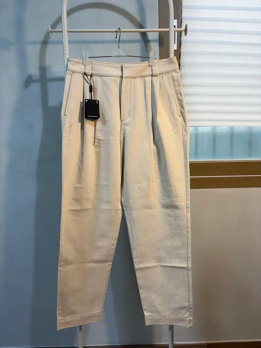 42) 新品 マッシモ ドゥッティ デニムチノ