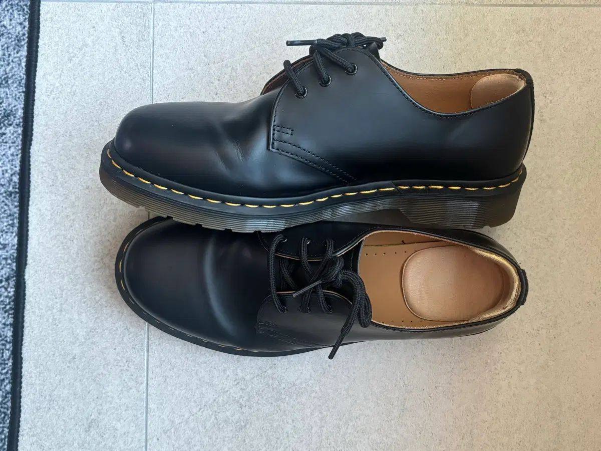 DR. MARTENS ドクターマーチン スムース ブラック 270