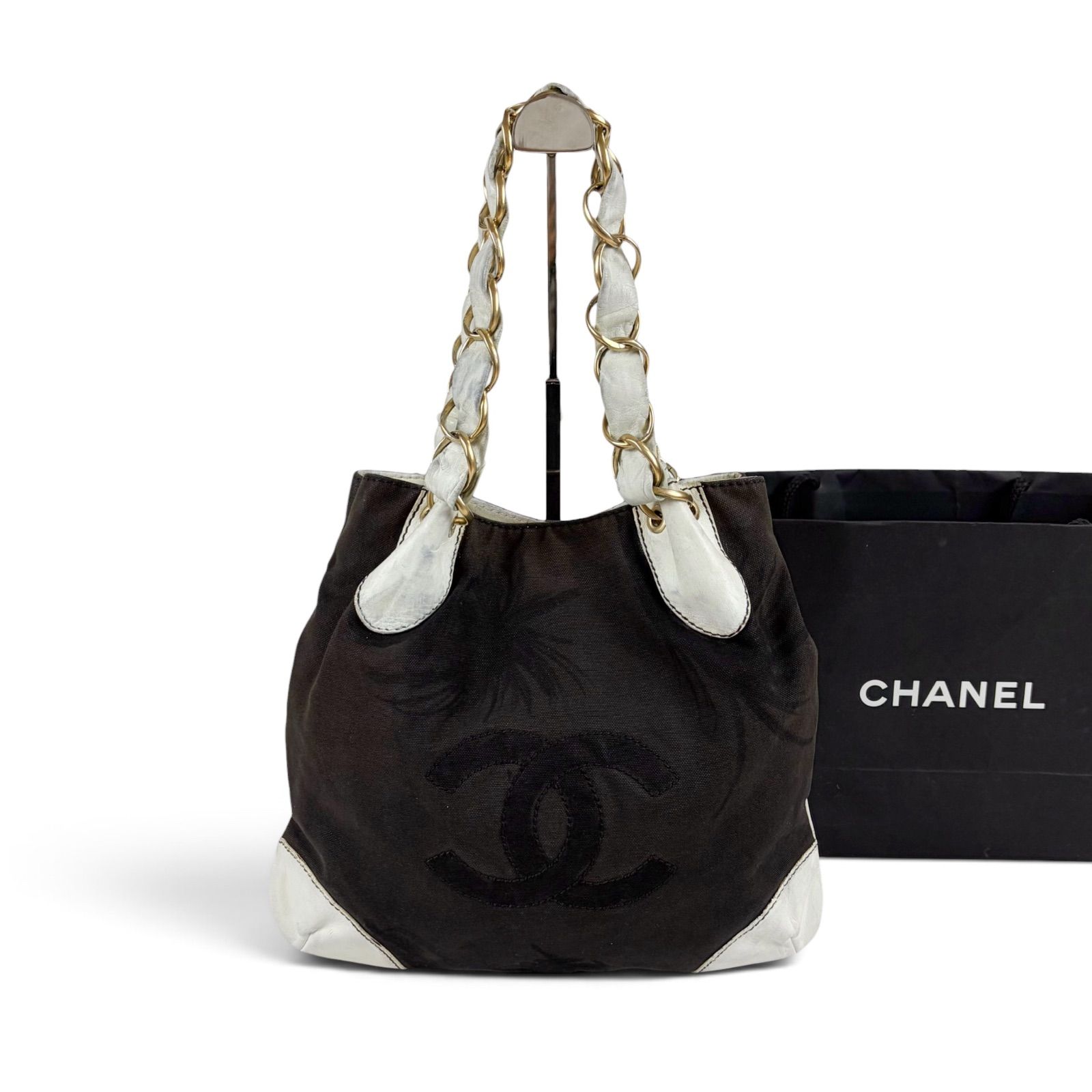 CHANEL Big COCO Chain Shoulder Bag Black White シャネル　デカココ　チェーンショルダーバッグ　ヤシの木