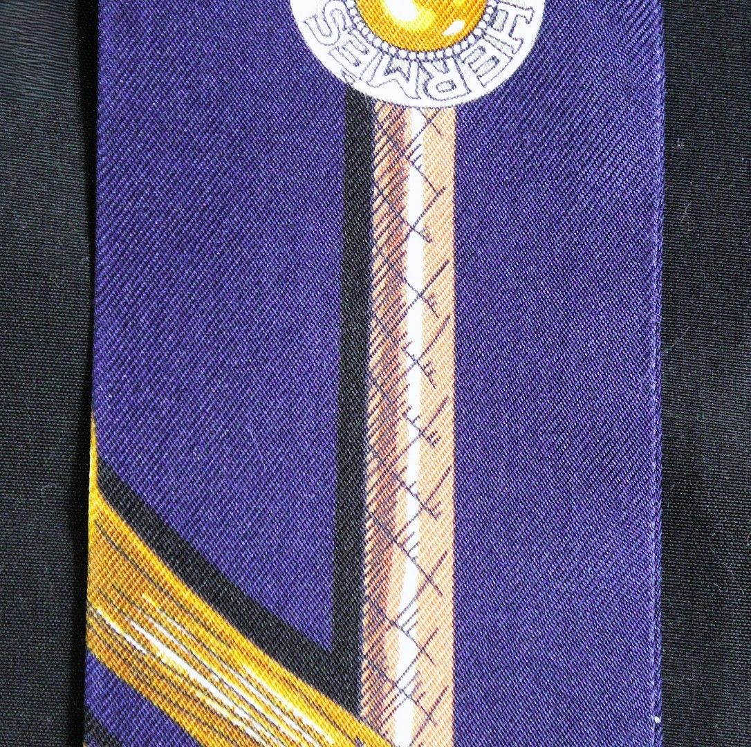 美品 HERMES エルメス スカーフ ツイリー シルク100％ D576 - メルカリ