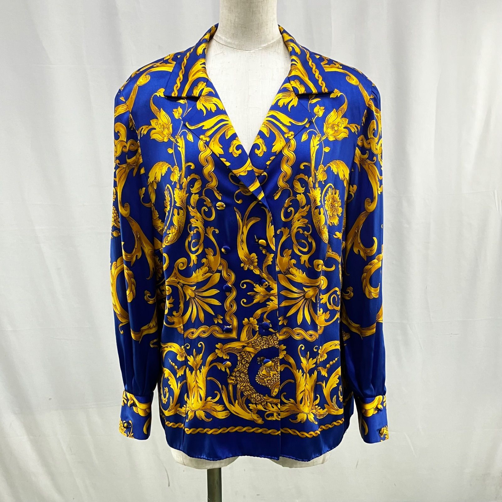 S【値下げ交渉可能】そこそこ美品 VERSACE ヴェルサーチ シルクシャツ 