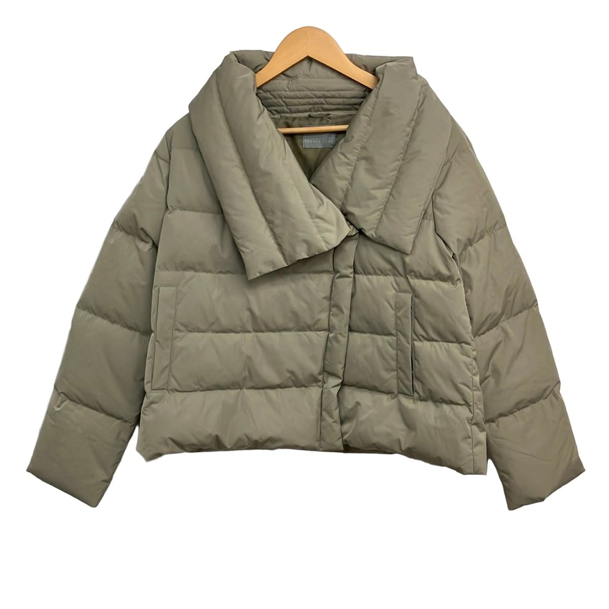 theory luxe(セオリーリュクス) ダウンジャケット サイズ40 M レディース美品 - グレーベージュ 長袖/冬 7,488円