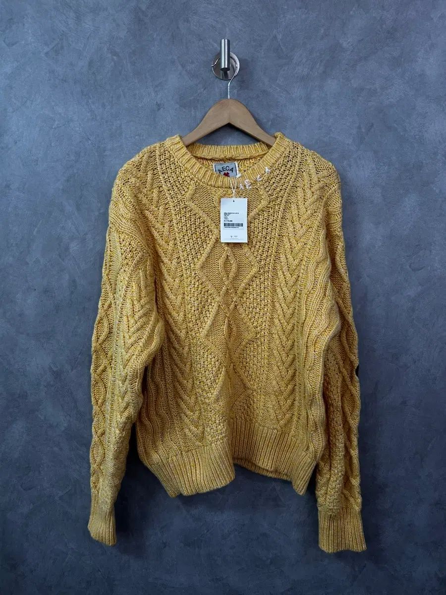 AECA WHITE ニット 新品 S