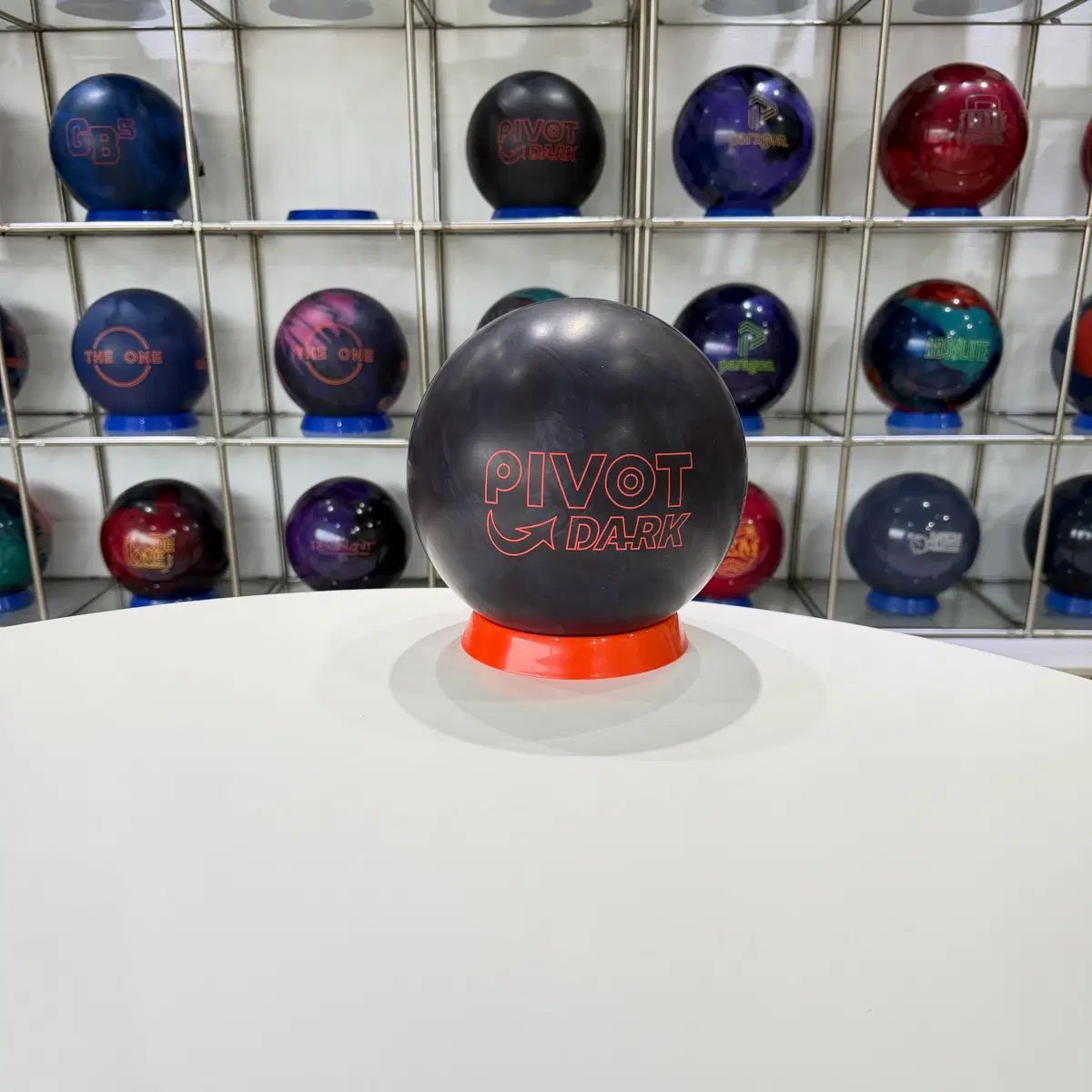 ピボットDARK (中古ボーリングボール) (おまけ付き リース지공可能)その他