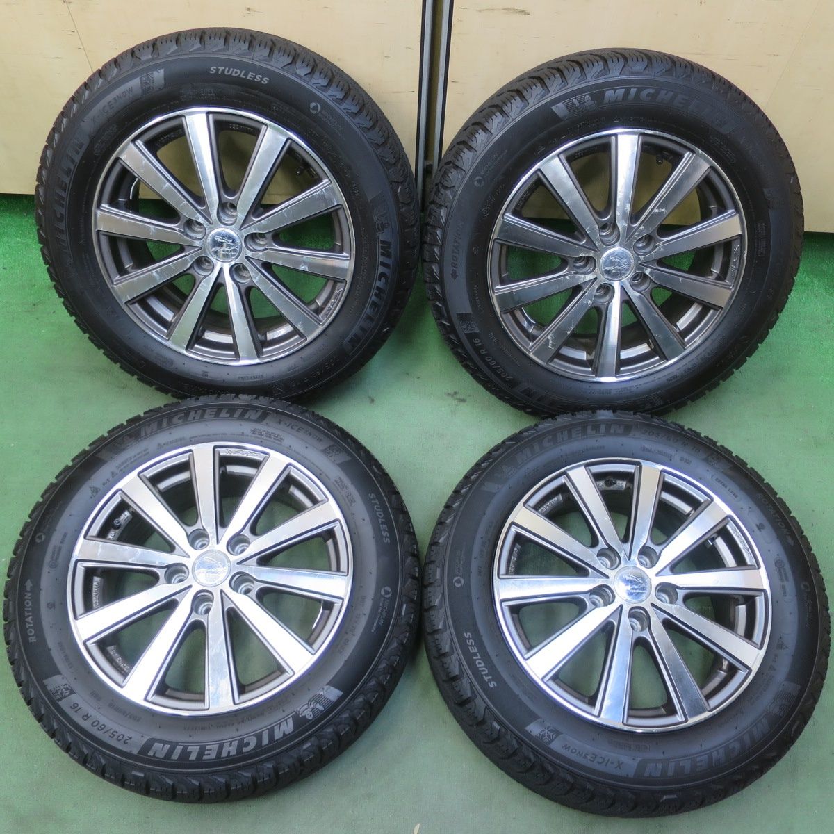 バリ溝！25年！ほぼ10分◎スタッドレス 205/60R16 ミシュラン X-ICE SNOW SMACK ENKEI スマック エンケイ 16インチ PCD114.3/5H◎6080508IMス