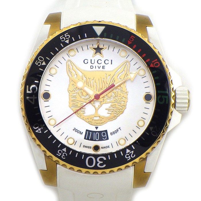 グッチ GUCCI 腕時計 ダイブ 136.3/YA136322 キャット ホワイト文字盤 デイト 夜光針/インデックス 回転ベゼル ラバーベルト SS クオーツアナログ 【中古】