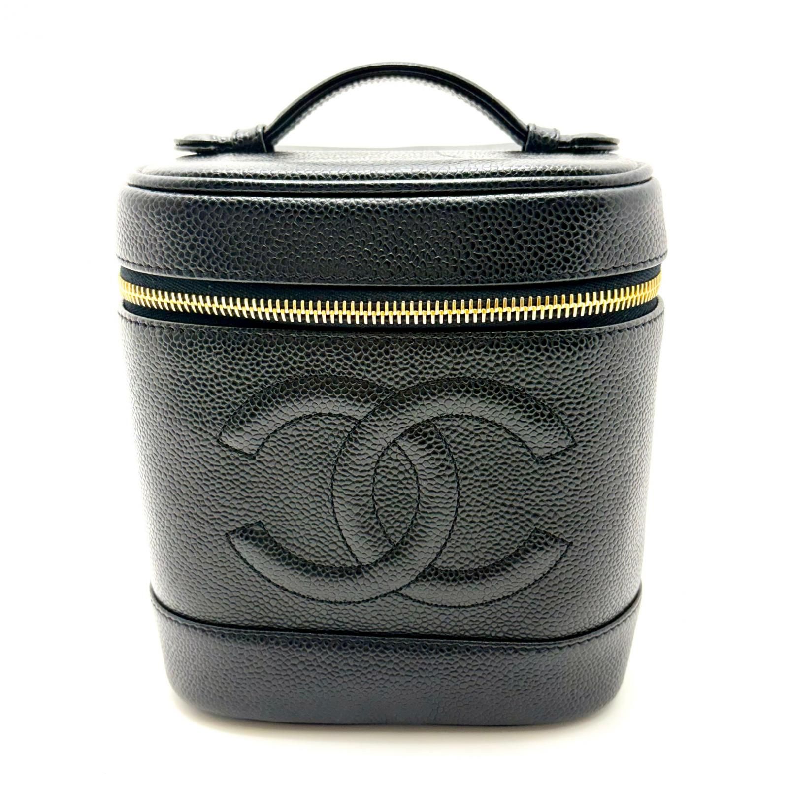 CHANEL シャネル 縦型バニティ ブラック/GP キャビア A01998 その他バッグ キャビアスキン ブラック/ゴルード金具 レディース【中古】471 87,665円