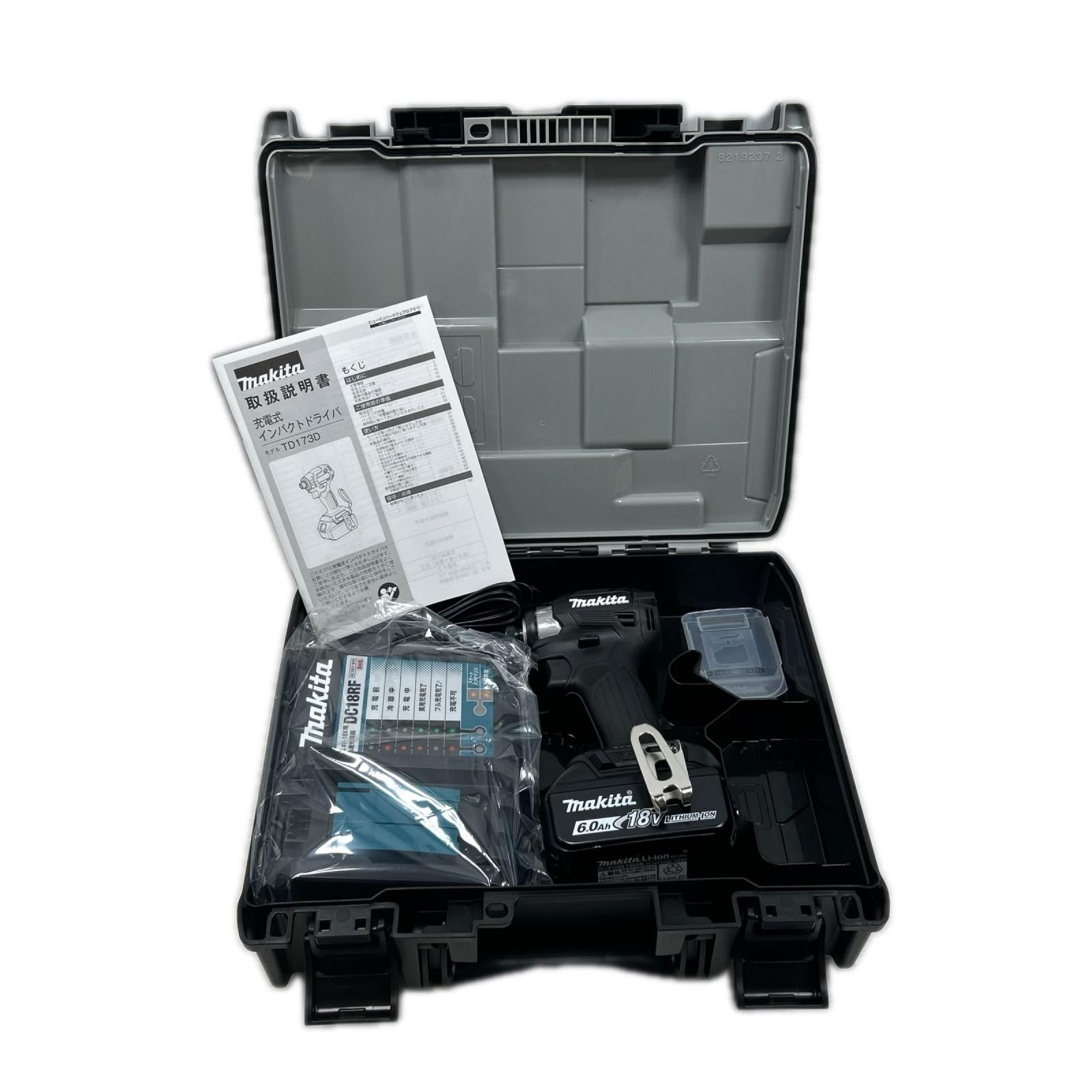 MAKITA マキタ インパクトドライバ 未使用品(S) 充電器・充電池1個・ケース付 コードレス式 TD173D ブラック