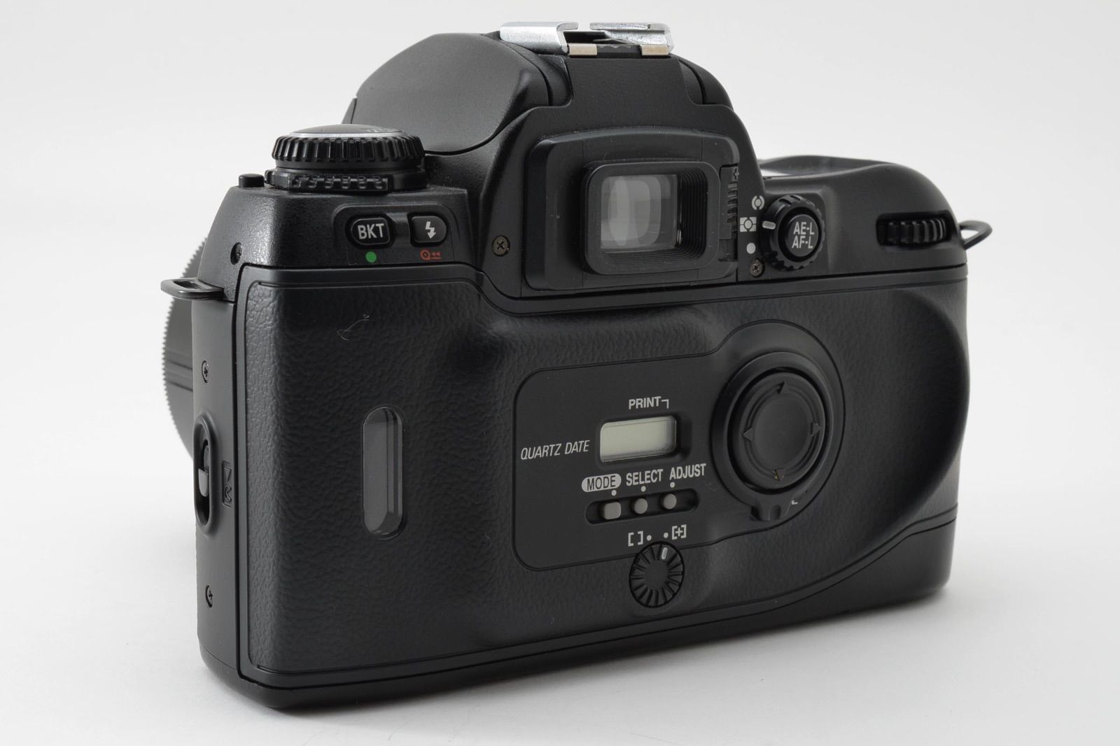 ニコン Nikon F80 フィルム一眼レフカメラ - メルカリ