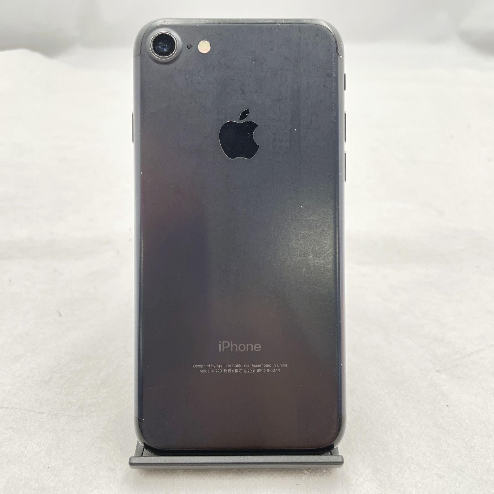 ジャンク iPhone 7 32GB ブラック SIM解除済 - メルカリ