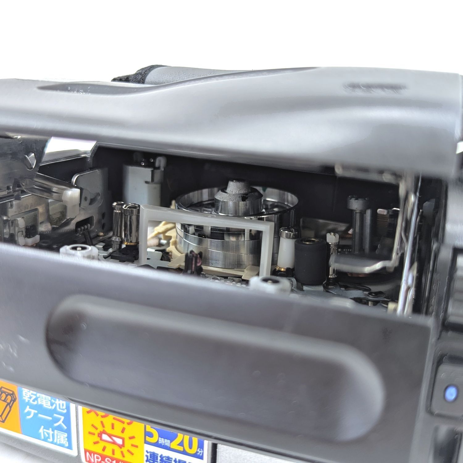 SONY ソニー CCD-TR270 Video8 8mm ビデオカメラ 整備済み 8mmテープ