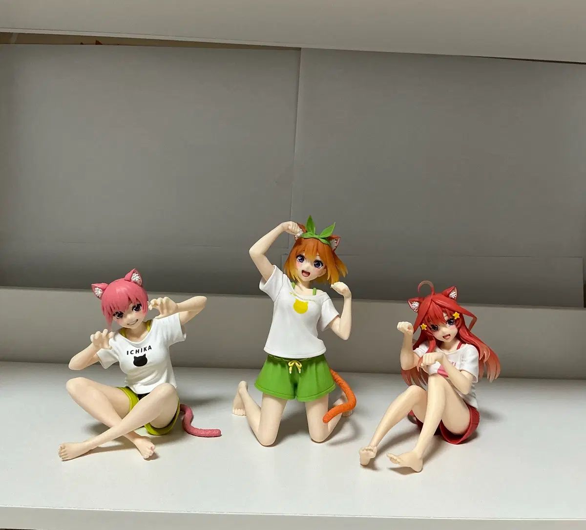五等分の花嫁 デスクトップ キュート 3個まとめ 中野 一花 四葉 斎宮 宗 (ボックスO)