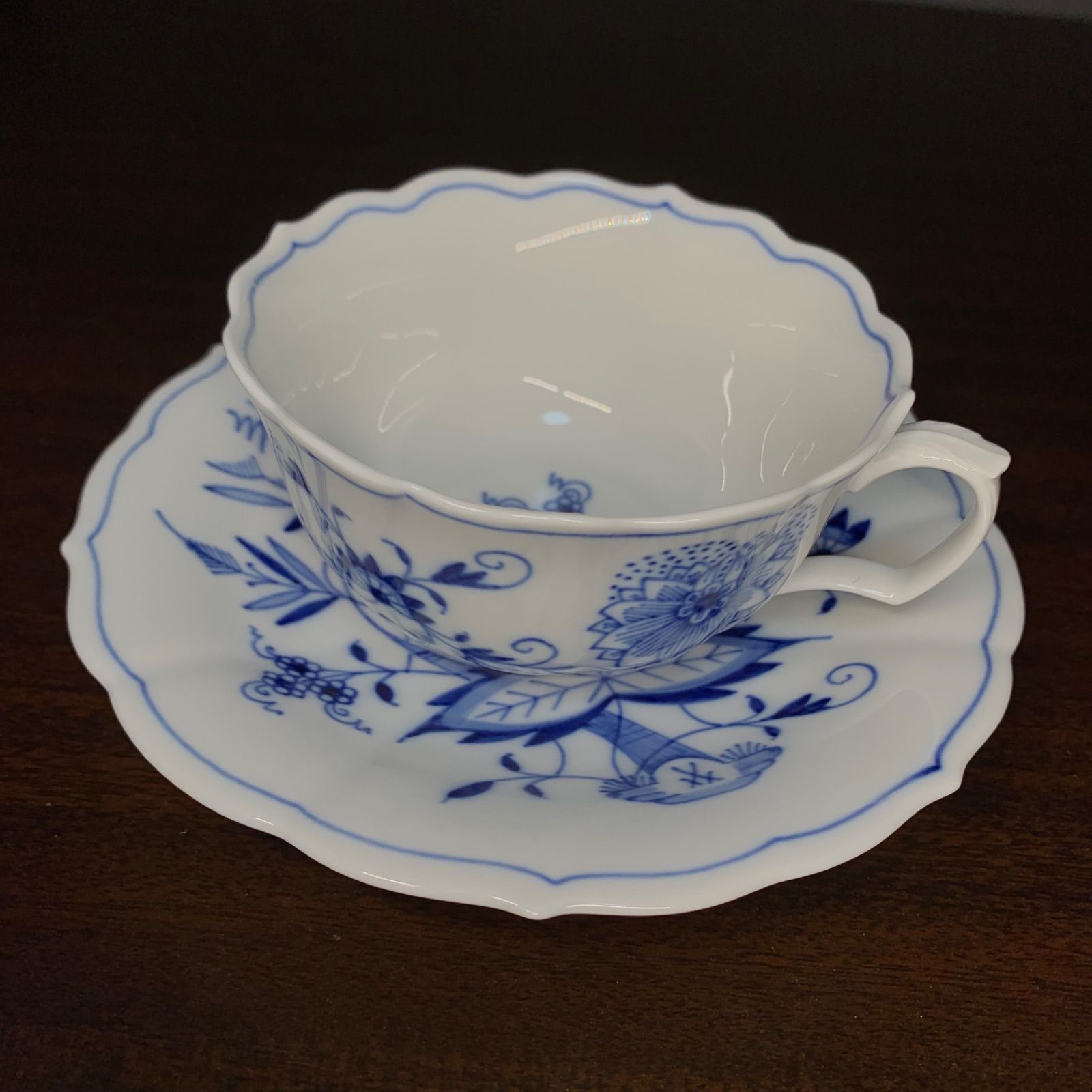F058 美品 Meissen カップ ソーサー 一級品 スクラッチ痕無し マイセン 食器 陶器 コップ プレート