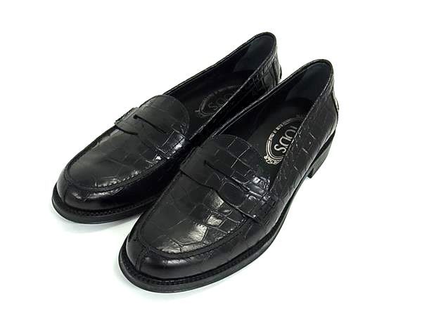 ■美品■ TODS トッズ クロコダイル型押しレザー ローファー サイズ 37 1/2 (約24.5cm) 靴 シューズ レディース ブラック系 HE1025
