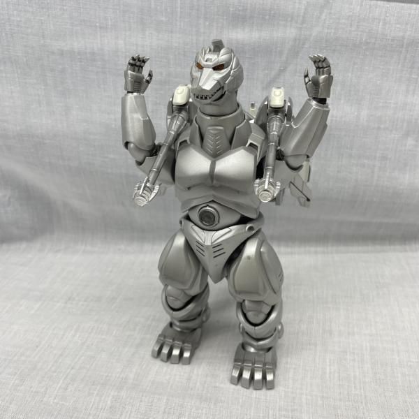 中古】現状品)S.H.MonsterArts メカゴジラ(1993)&ガルーダ&ファイヤー