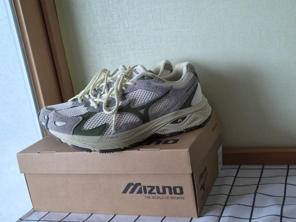 ミズノ レーサー s ランニングシューズ スニーカー 12,016円