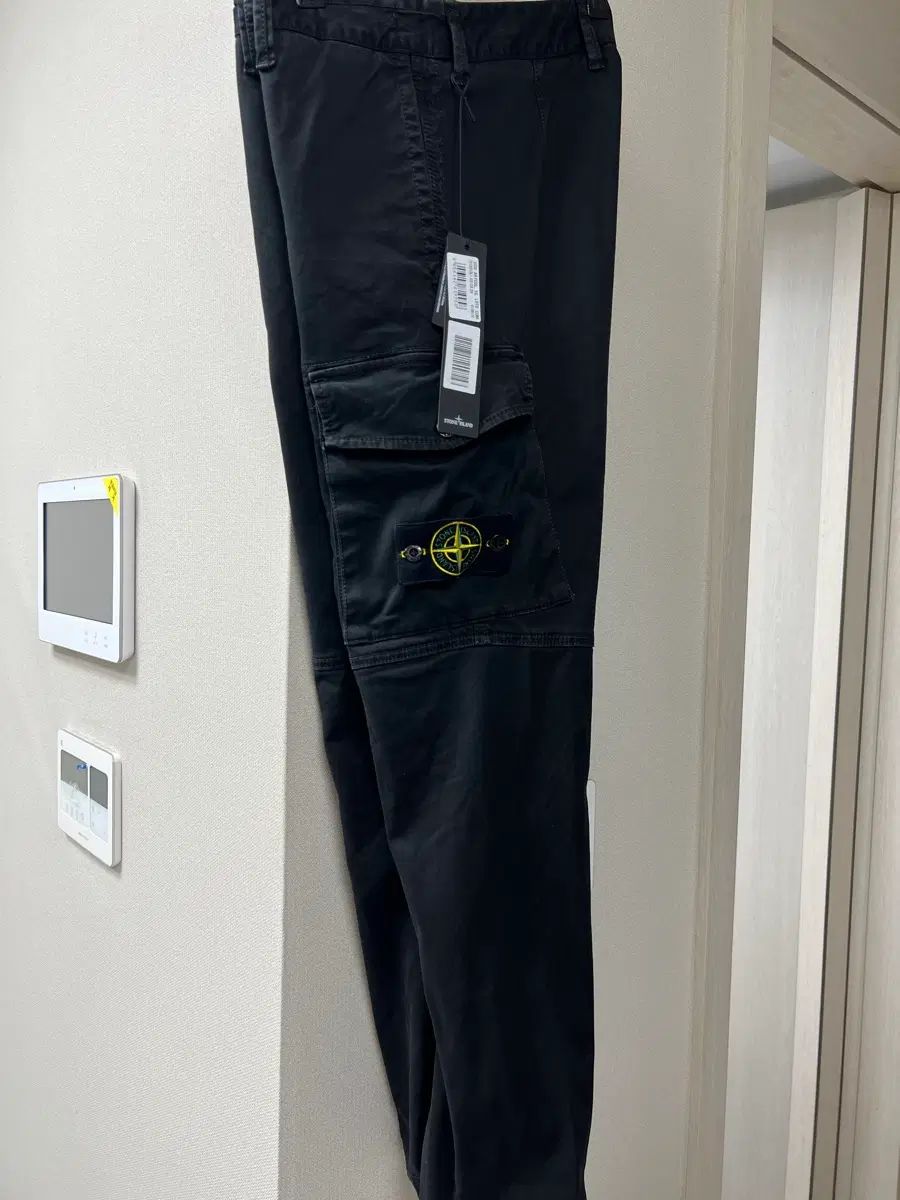 STONE ISLAND ストーンアイランド カーゴパンツ ブラック 29 34,371円