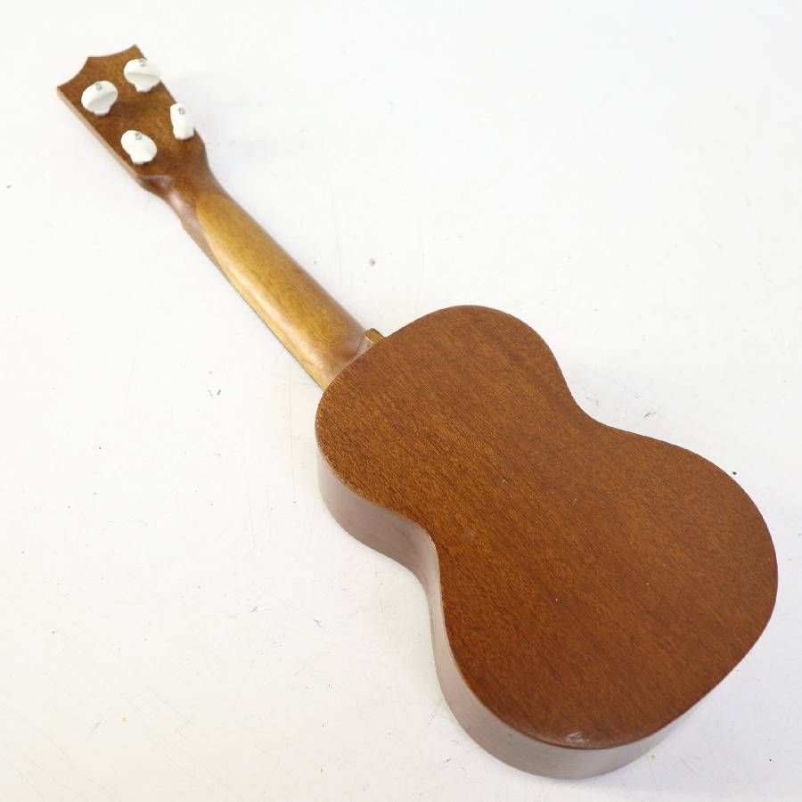 美品】 Famous フェイマス FU-120 ソプラノ ウクレレ 名器 ケース付き