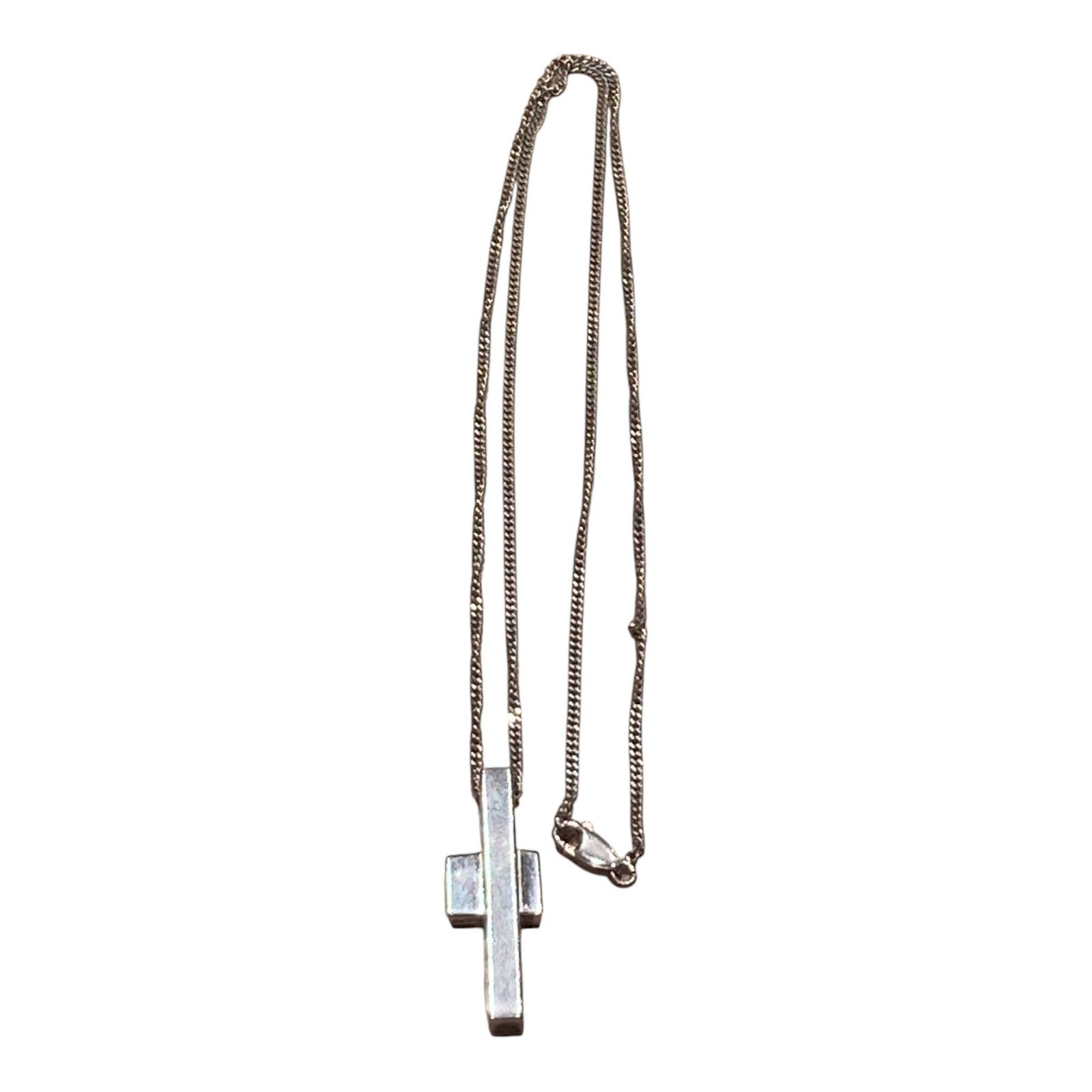 GUCCI (グッチ) クロスネックレス シルバー FREE 7,920円
