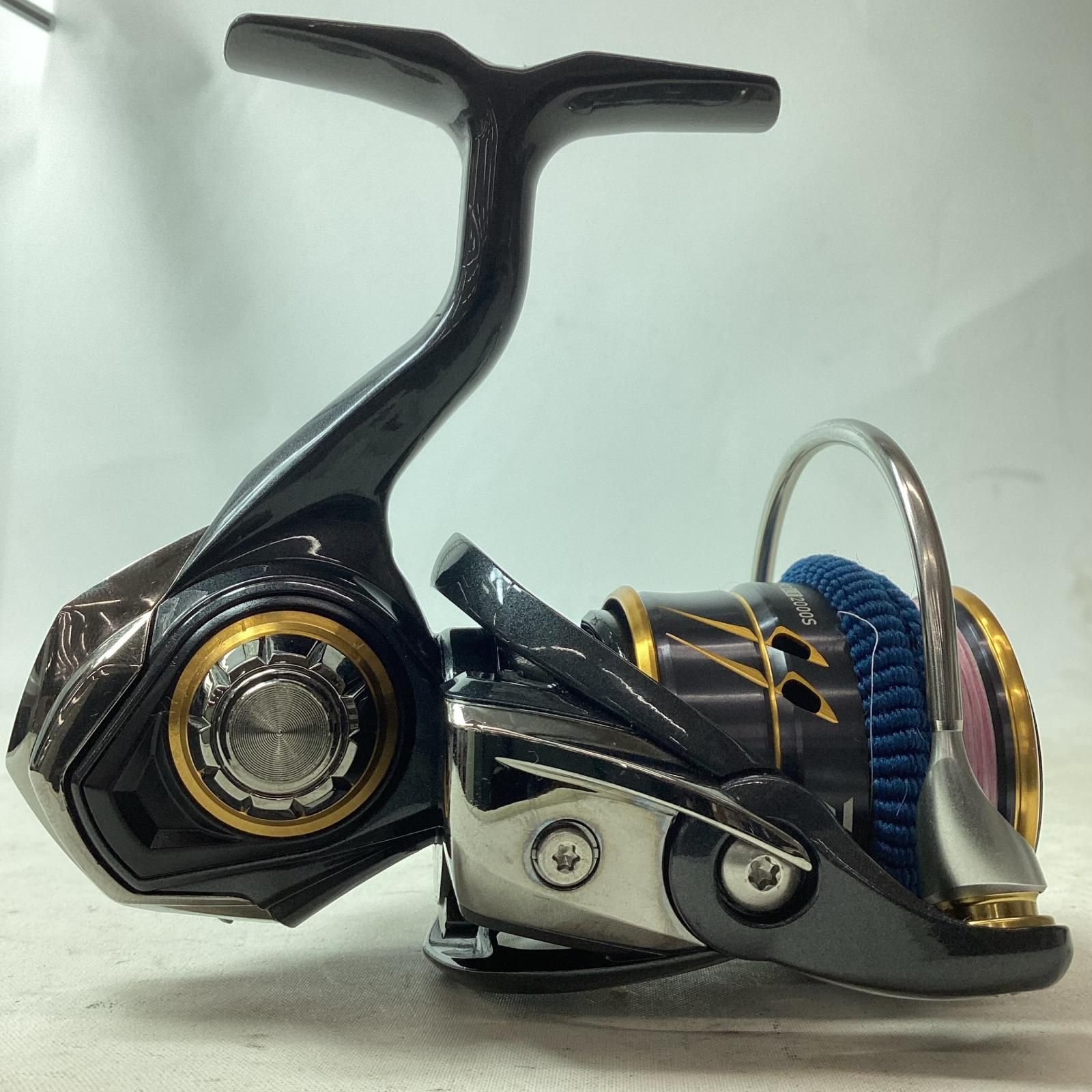 DAIWA ダイワ スピニングリール 21カルディア FC LT2000S 063138 箱付