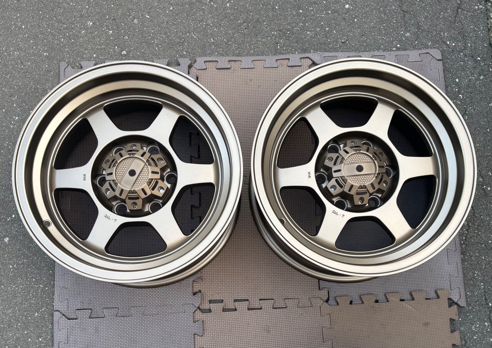 新品　16 8j ホイール　2本　① 139.7 6穴 ランクル　ハイエース