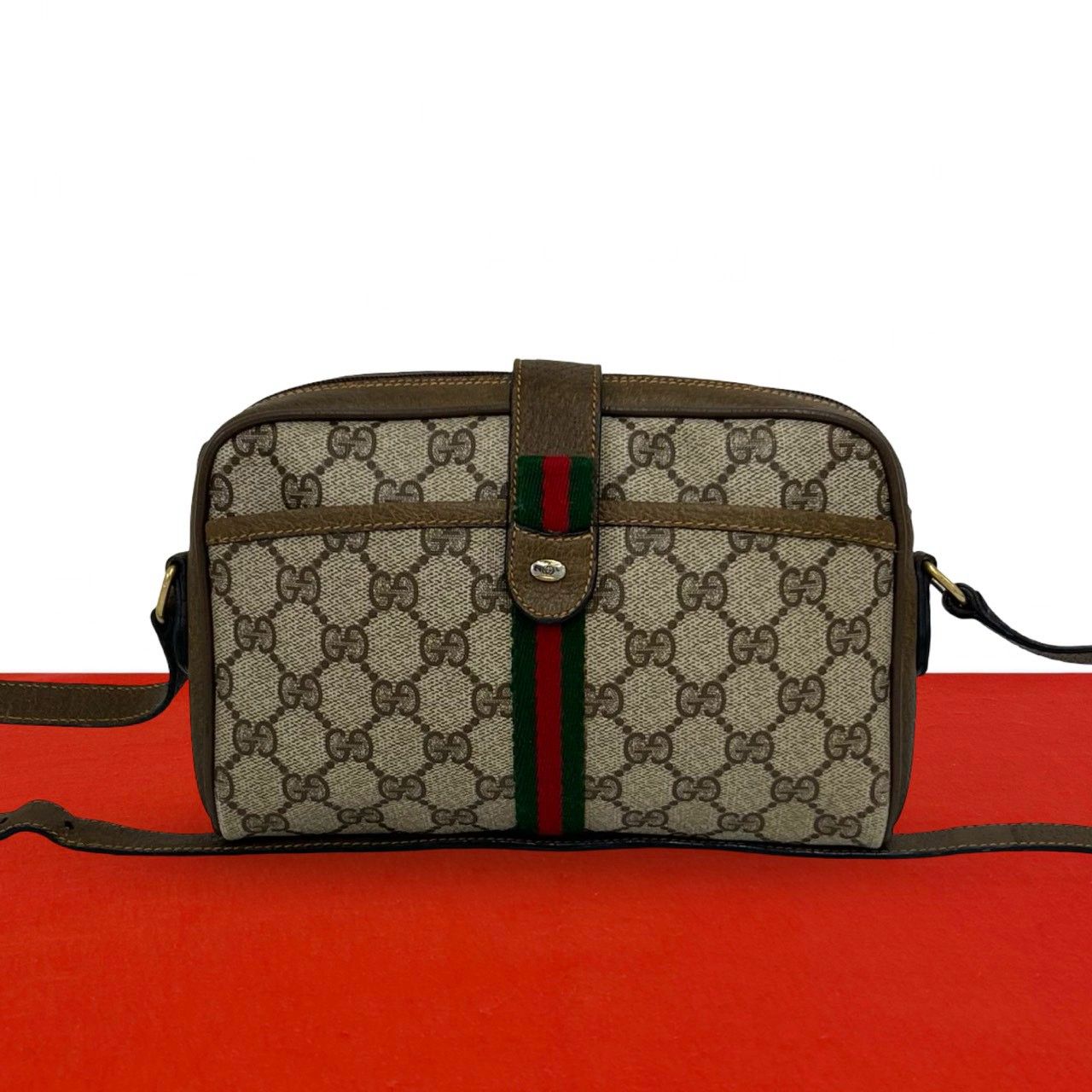 オールド グッチ GG金具 レザー ショルダーバッグ シェリーライン 極 美品 GUCCI グッチ オールドグッチ ヴィンテージ シェリーライン GG