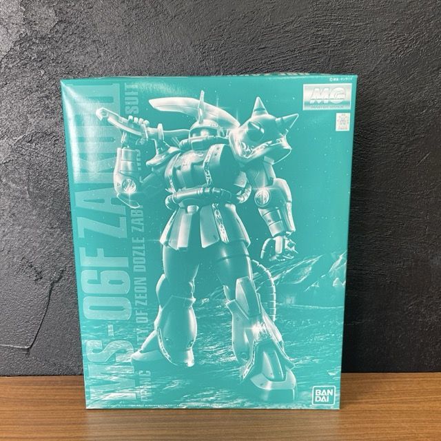 新品未組立 MG 1/100 MS-06F ドズル・ザビ専用ザクII プラモデル ガンプラ バンダイ ザク2/901187