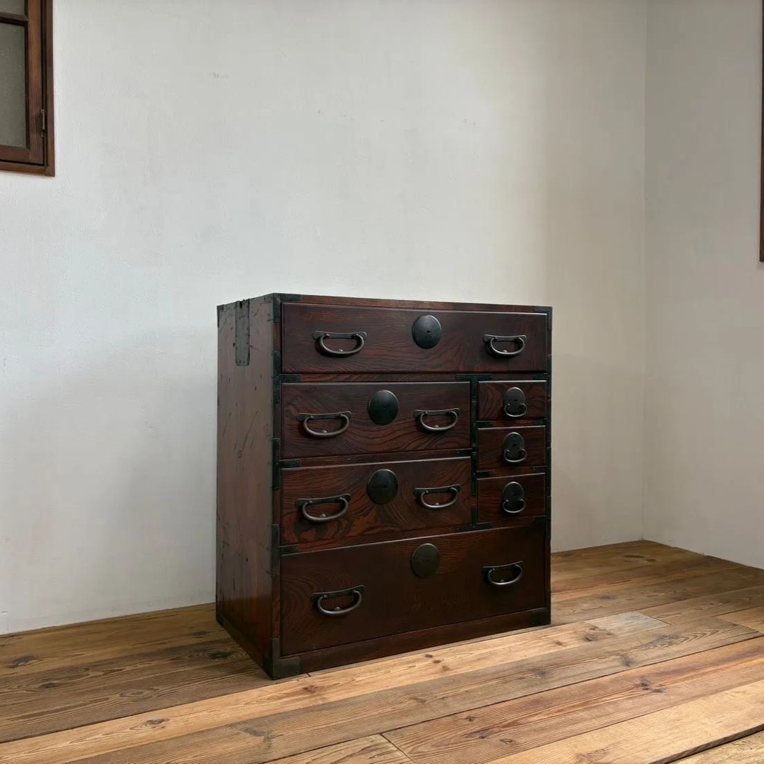 A118　時代箪笥　和タンス　引き出し　チェスト　キャビネット　収納棚　飾り棚　陳列台　展示台　食器棚　ケース　木製　古家具　古道具　店舗什器　レトロ　ヴィンテージ　アンティーク