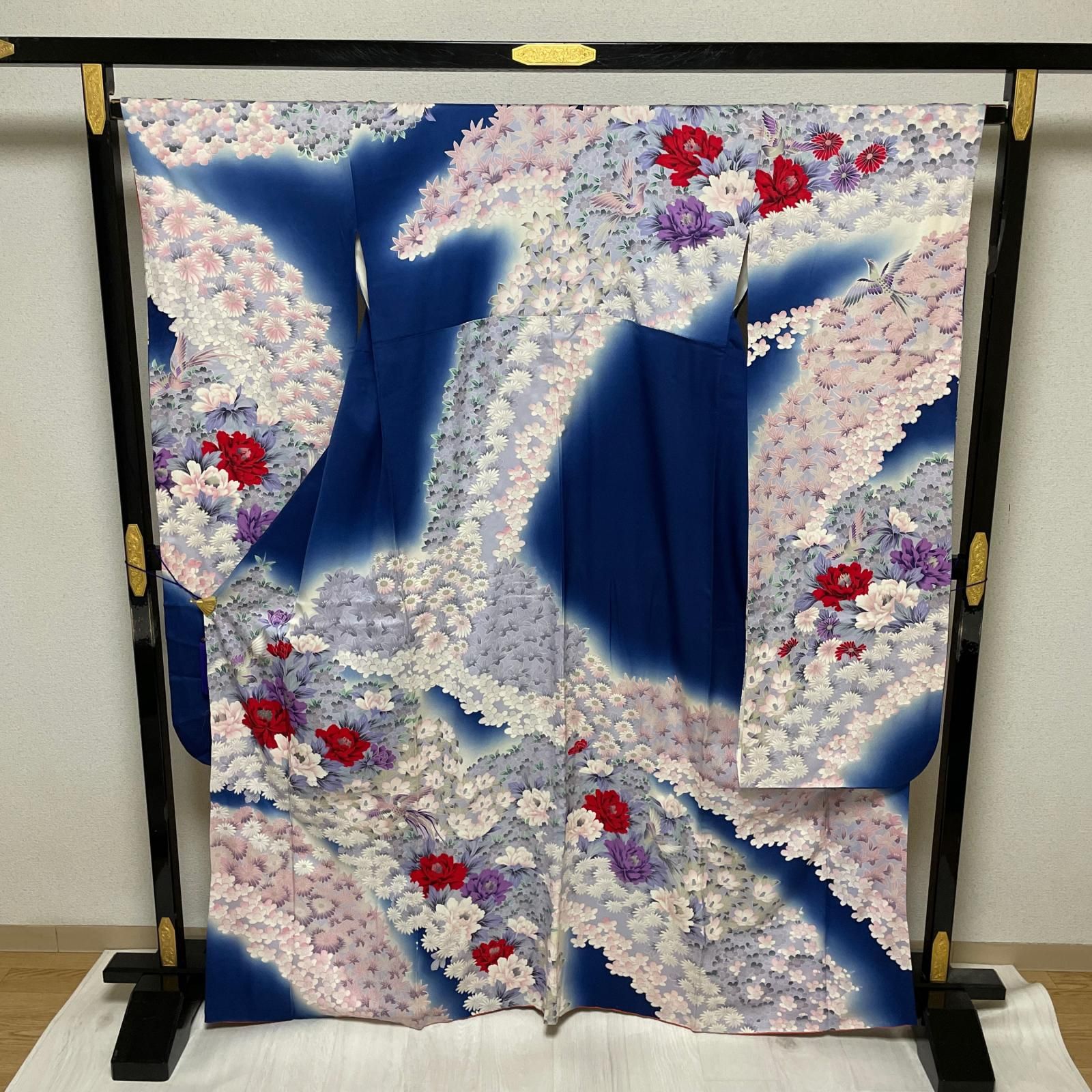 振袖 裄66.5 華やか 美しい花模様 着物 正絹 X-7217 10,074円