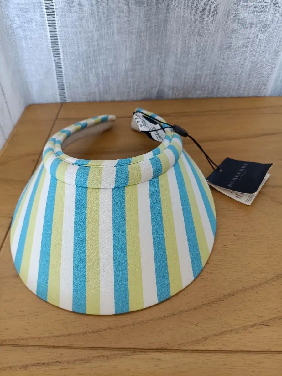 バーバリー サンバイザー 正規品