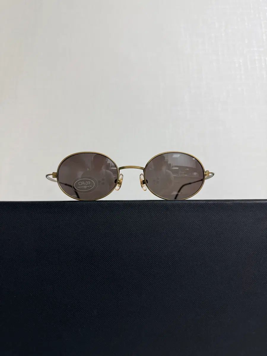 ヴィンテージ STUSSY ステューシー 金縁 ラウンド サングラス 45 18 135