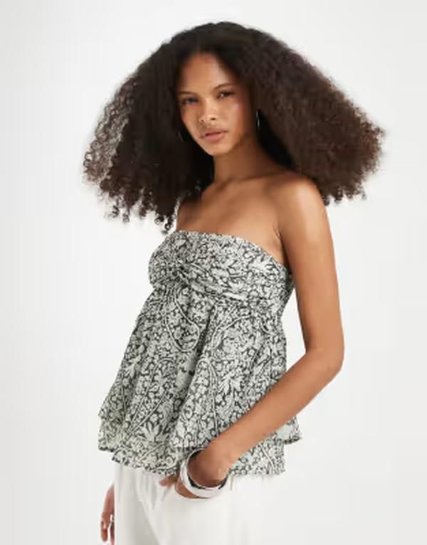 モーテル レディース トップス シャツ Motel Belira paisley bloom bandeau top in pale BLUE ブルー
