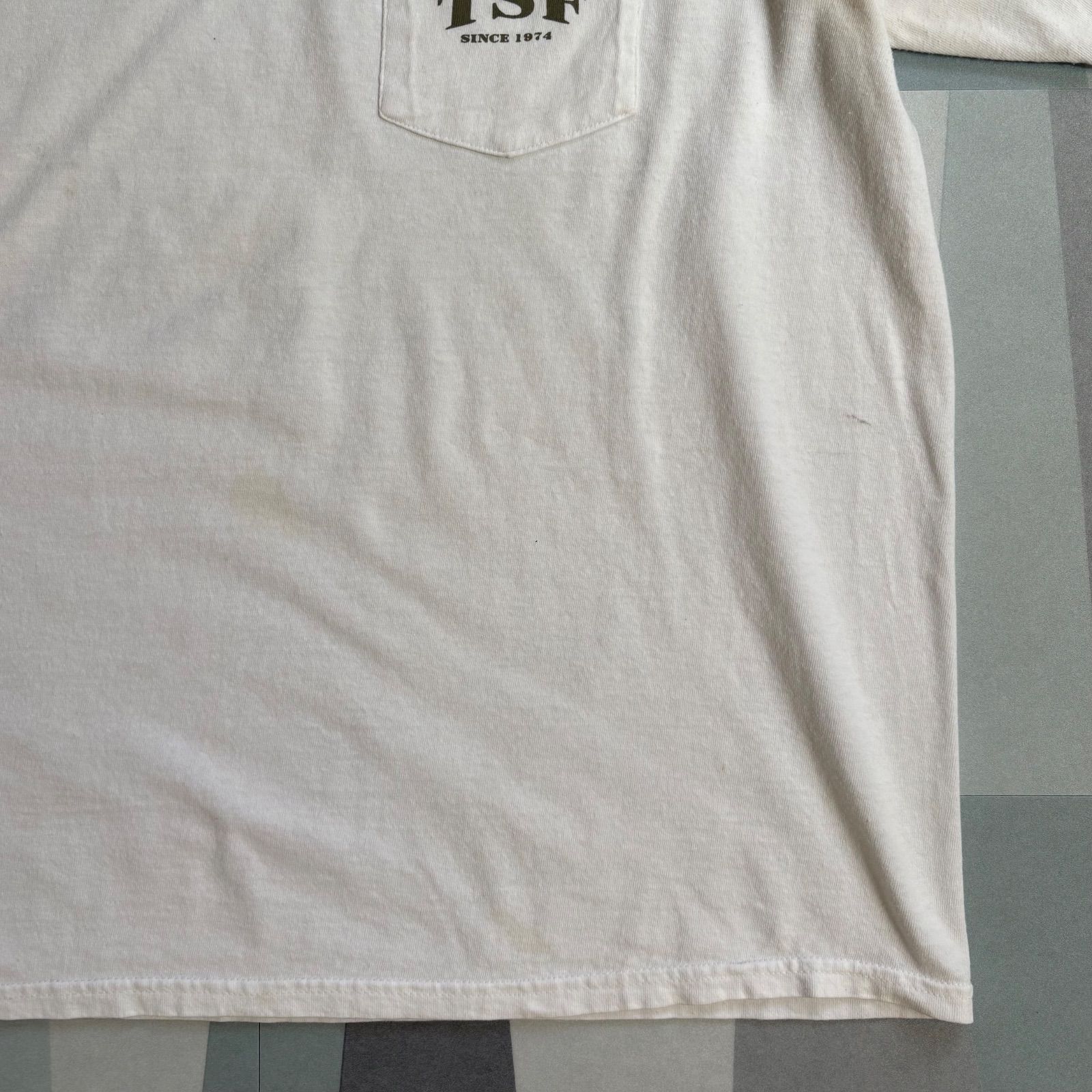 https://assets.mercari-shops-static.com/-/large/plain/2JVHFfiYjKMhZVckPdmGyJ.jpg@jpg