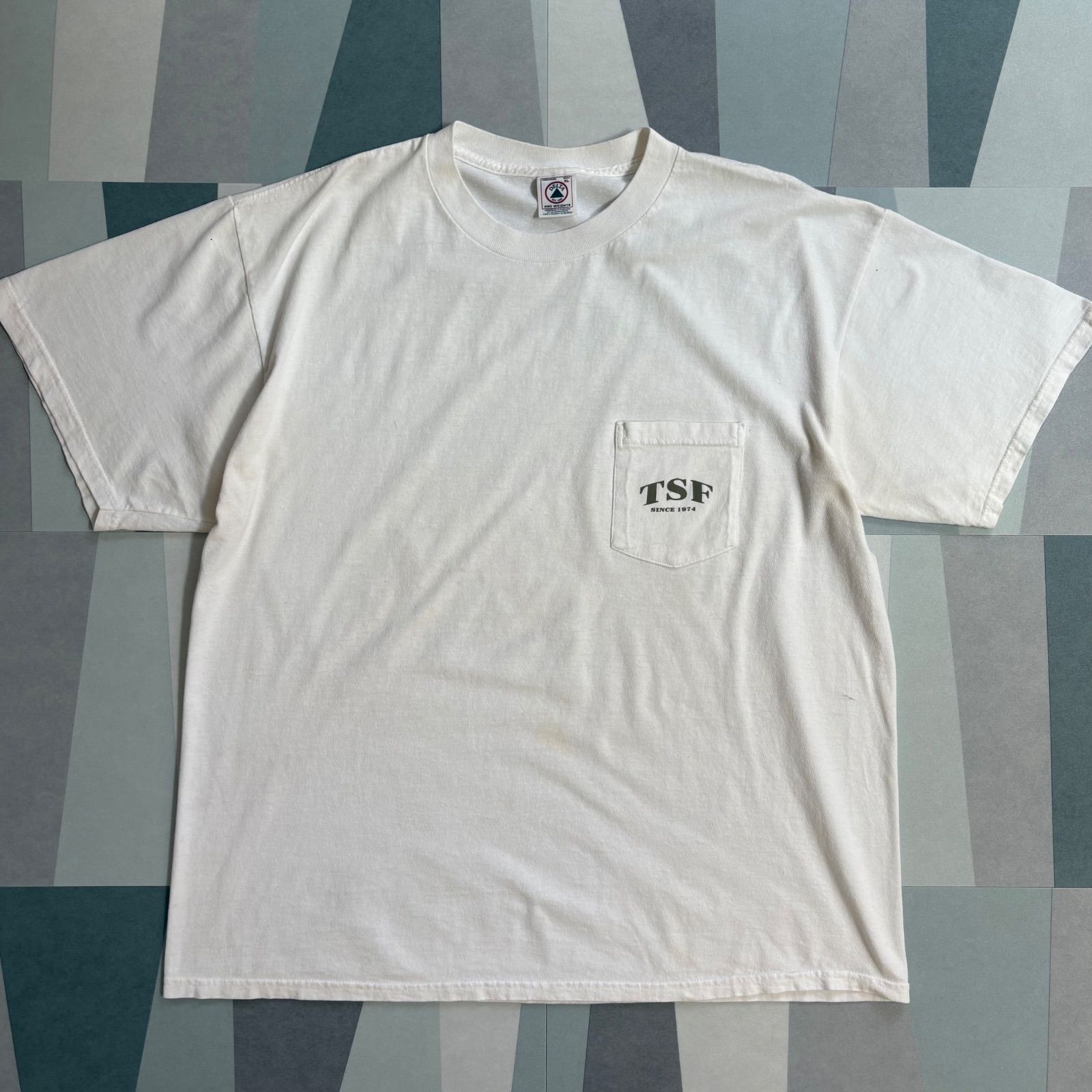 https://assets.mercari-shops-static.com/-/large/plain/2JVHFfigLJHhepLqvWS3fX.jpg@jpg