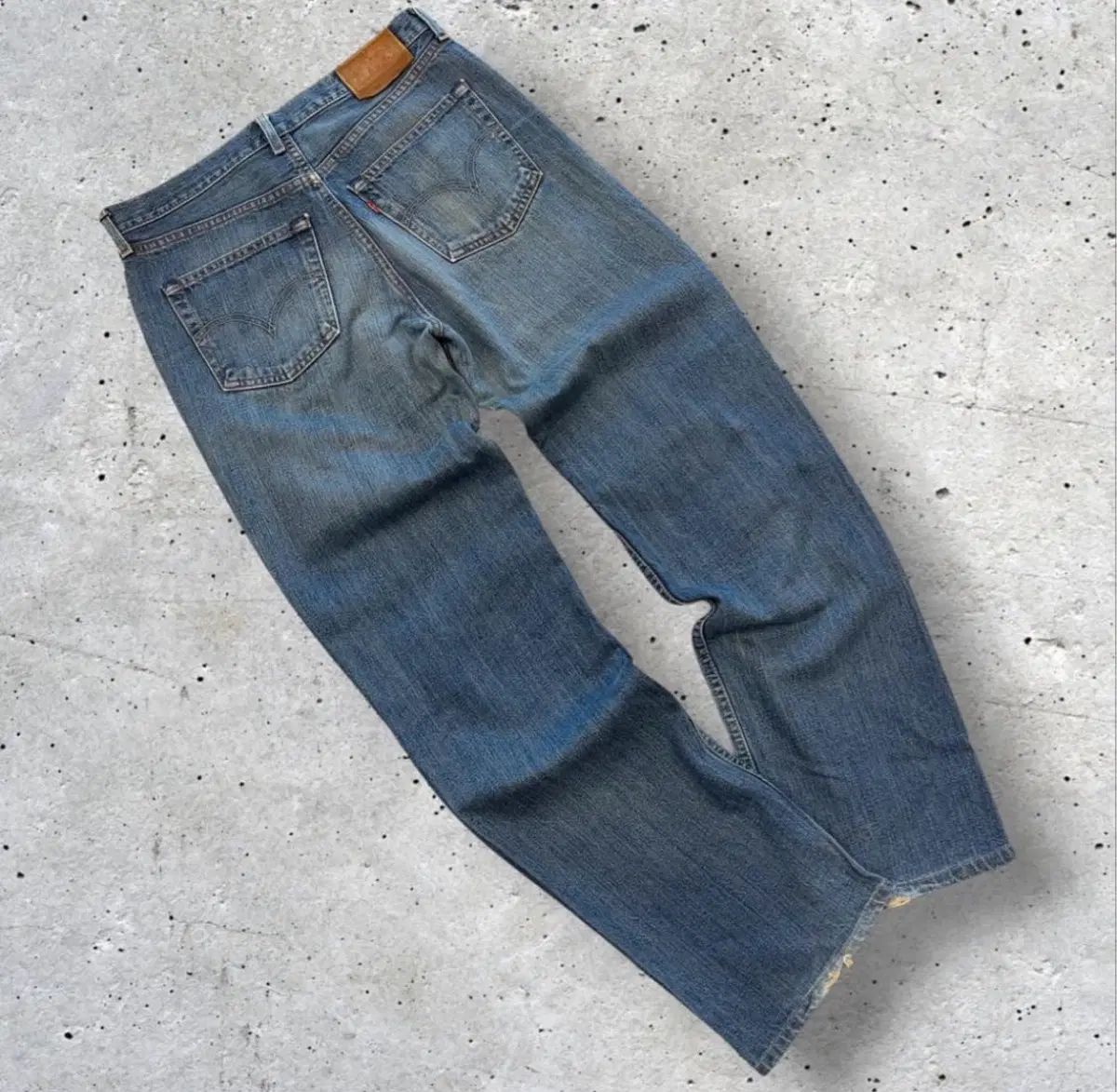 リーバイス 502 デニムパンツ ズボン 8,401円