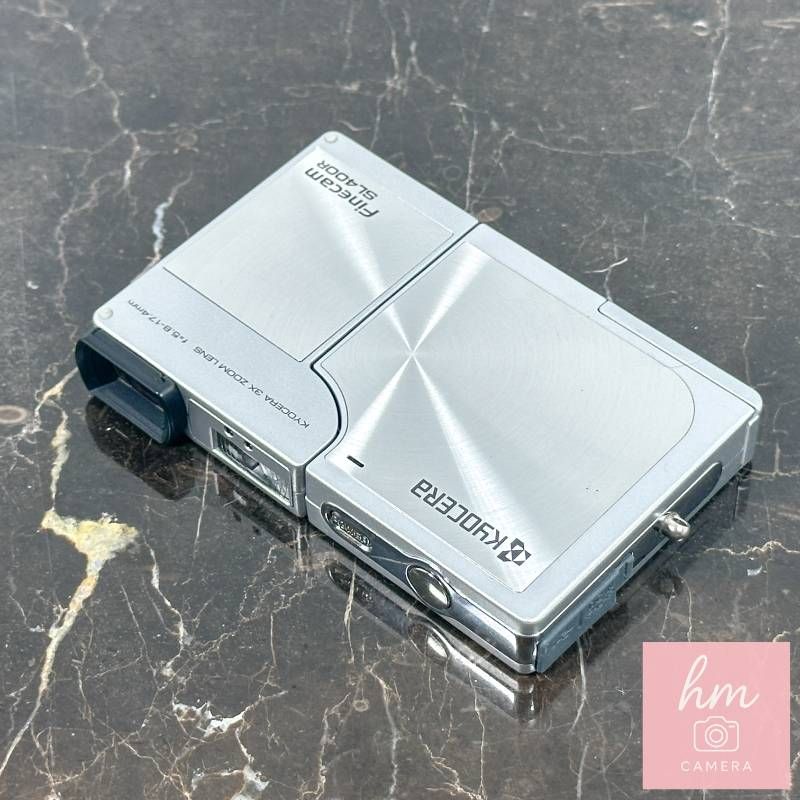 美品】Kyocera Finecam SL400R シルバー 400万画素 光学3倍ズーム 回転