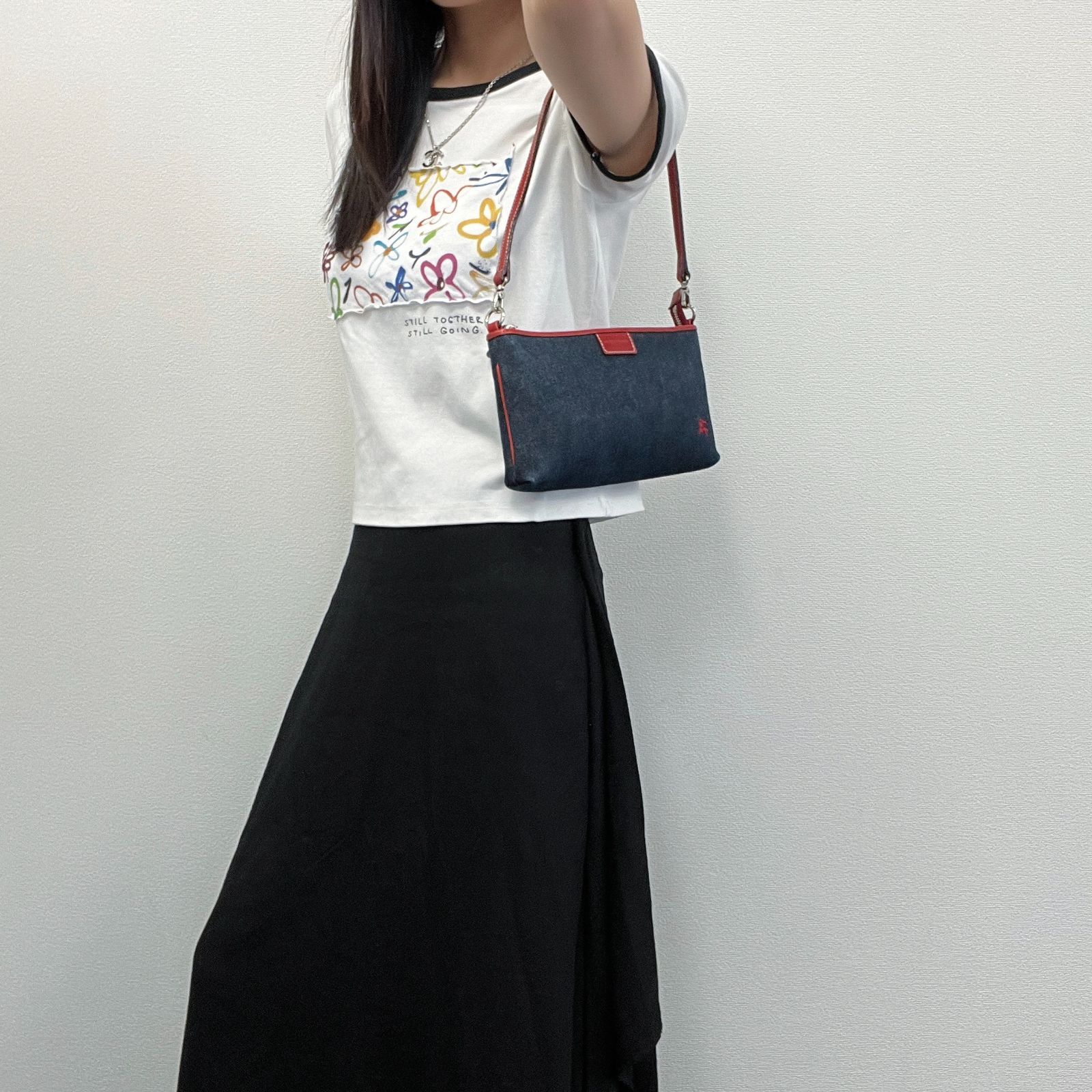 【中古】BURBERRY バーバリー ブルーレーベル ホース刺繍 ショルダーバッグ デニム / レザー ネイビー / レッド 金具シルバー ヴィンテージ レディース HIBUOCHI VINTAGE hboc260810a04
