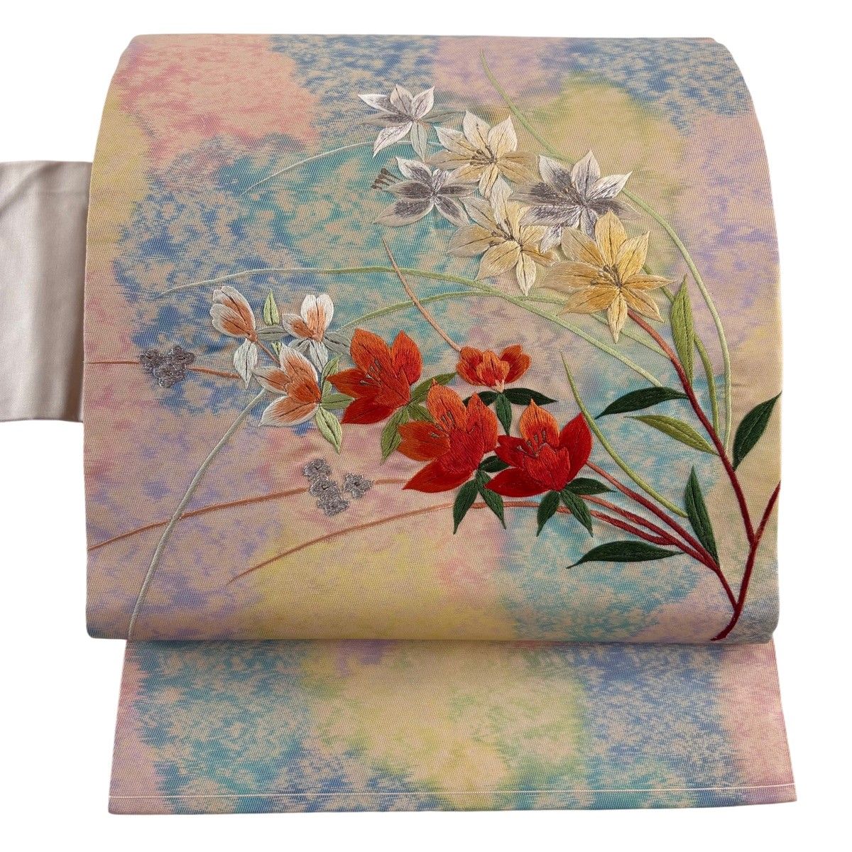 名古屋帯 秀品 草花 幾何学模様 刺繍 金銀糸 ベージュ 正絹 【中古】