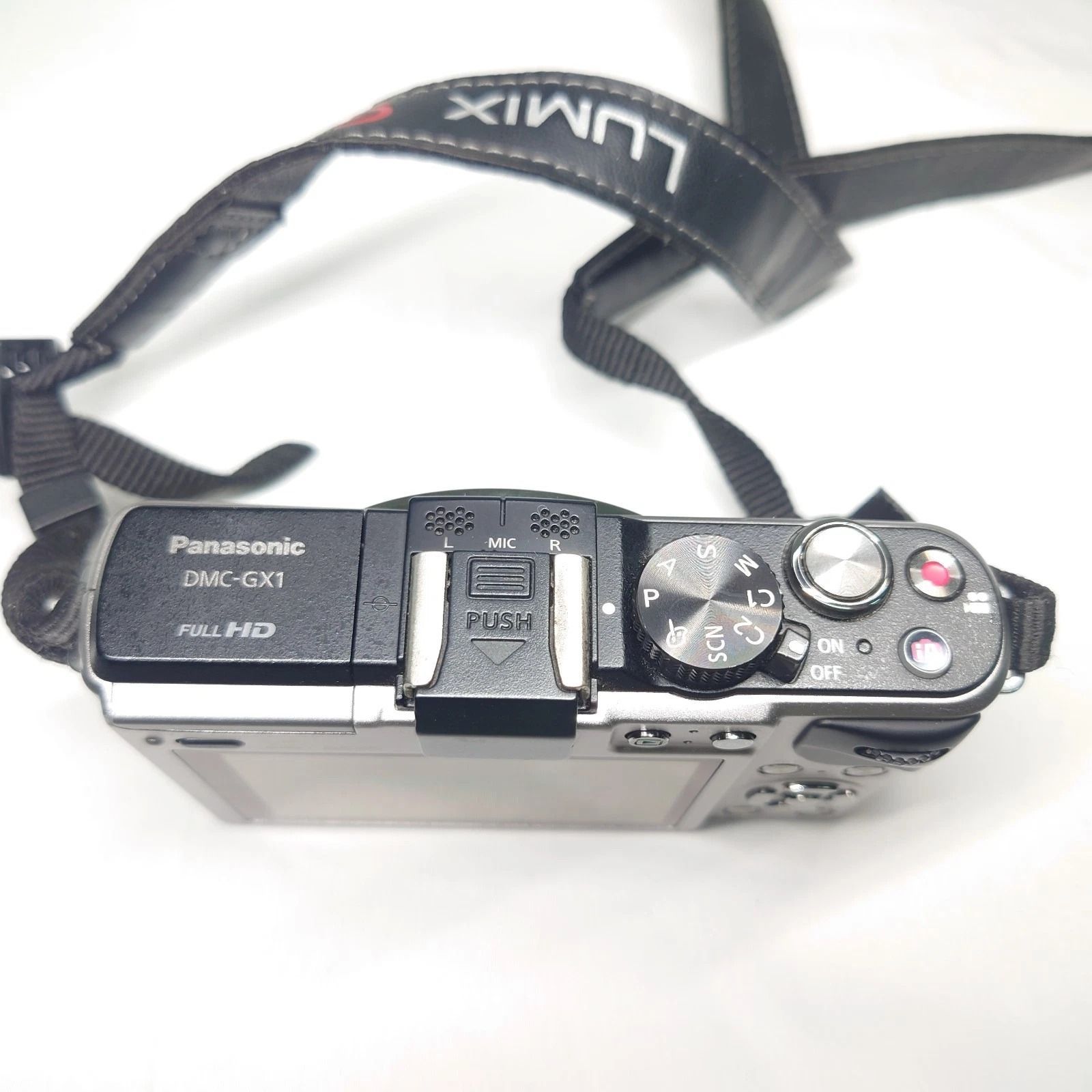 Panasonic LUMIX DMC-GX1,14-42mmレンズ H-PS14042 シャッター回数