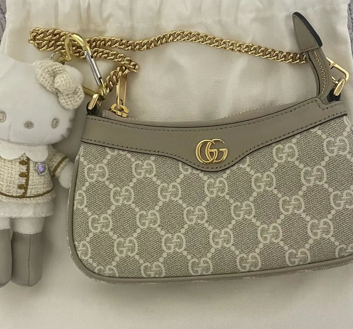 グッチ オフィディア ミニ ベージュ