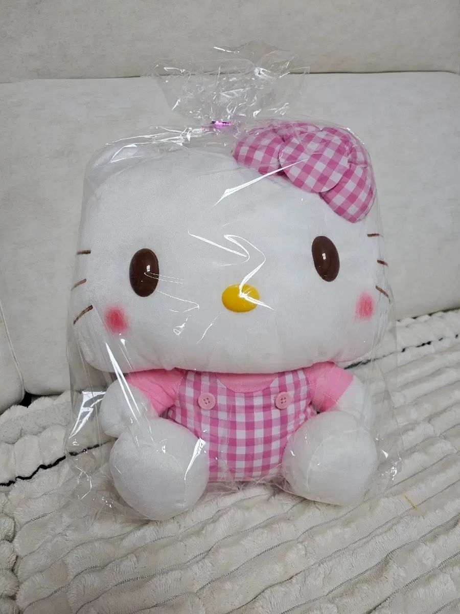 レトロHELLO KITTY ぬいぐるみ ピンク CHECK サスペンダー 大型 KITTY ぬいぐるみ 7,668円