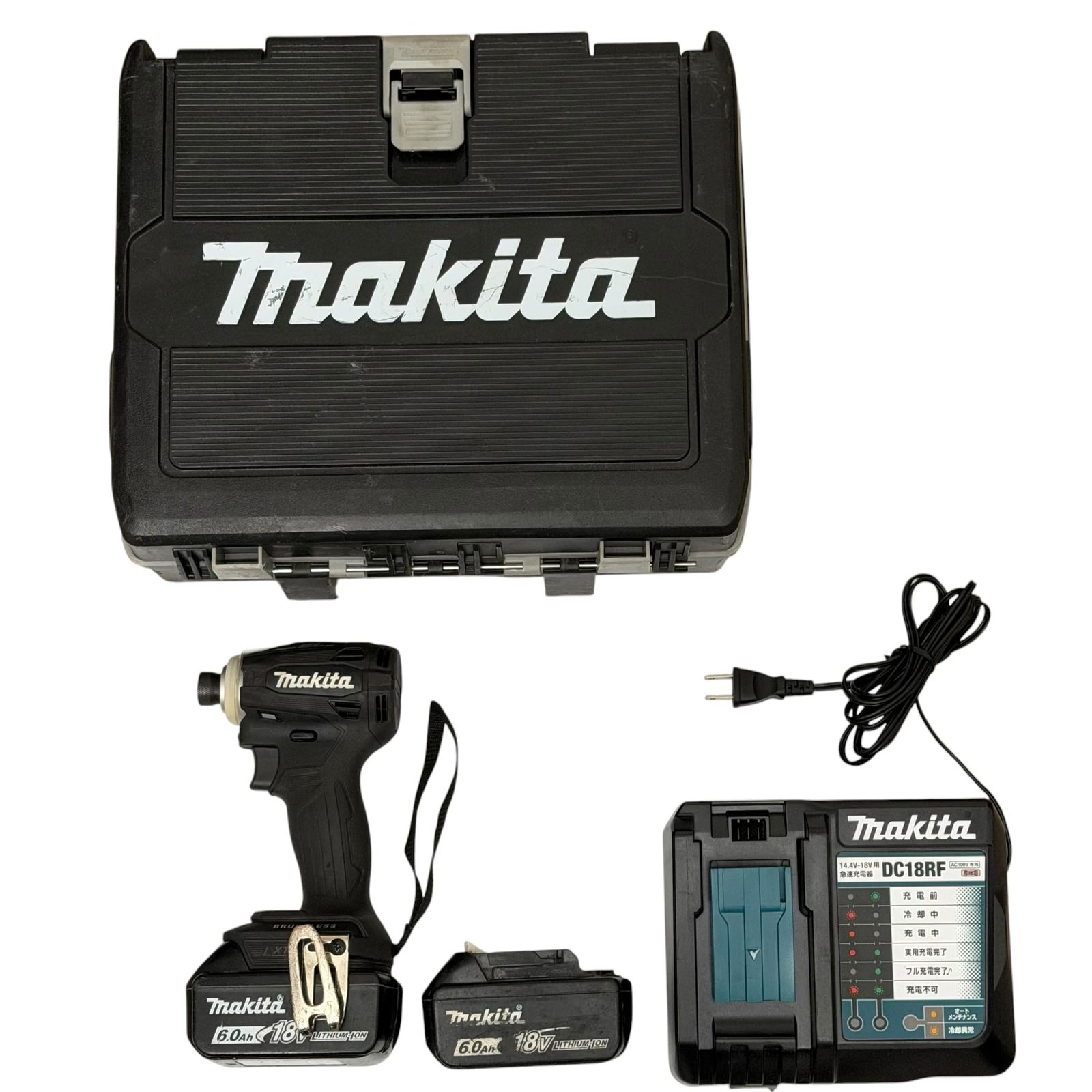 マキタ インパクトドライバTD172(18V)黒 トルク180Nm 6.0Ahバッテリ2本・充電器付 TD172DRGXB makita 中古 美品 動作確認済み 即発送05291