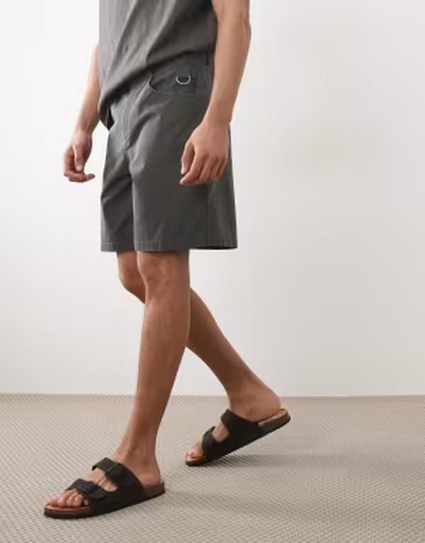 エイソス メンズ ボトムス ハーフパンツ・ショーツ ショートパンツ ASOS DESIGN shorts in washed charcoal ripstop CHARCOAL チャコール