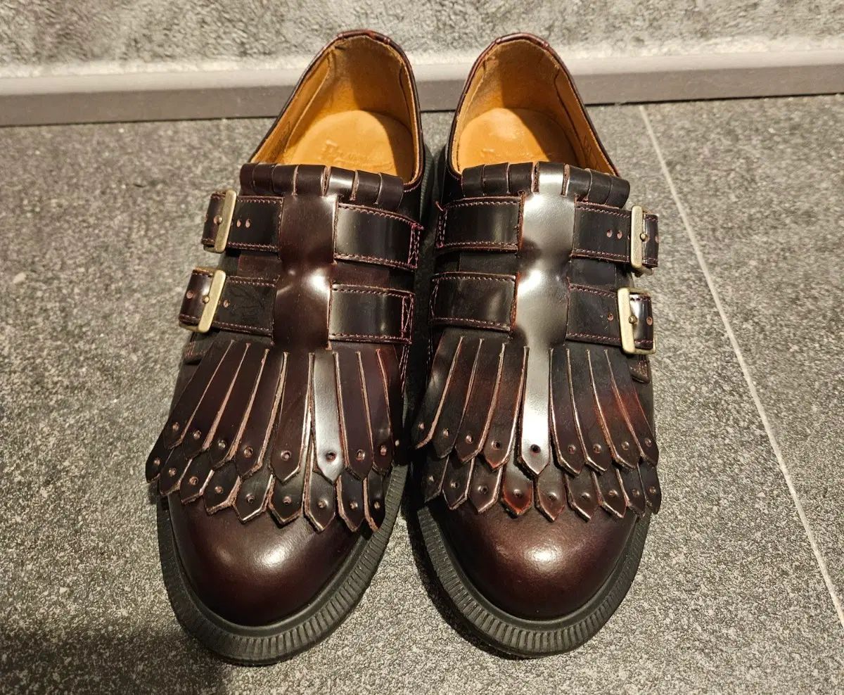 DR. MARTENS ドクターマーチン エルラリア さくらんぼレッド ローファー 220サイズ(UK3)