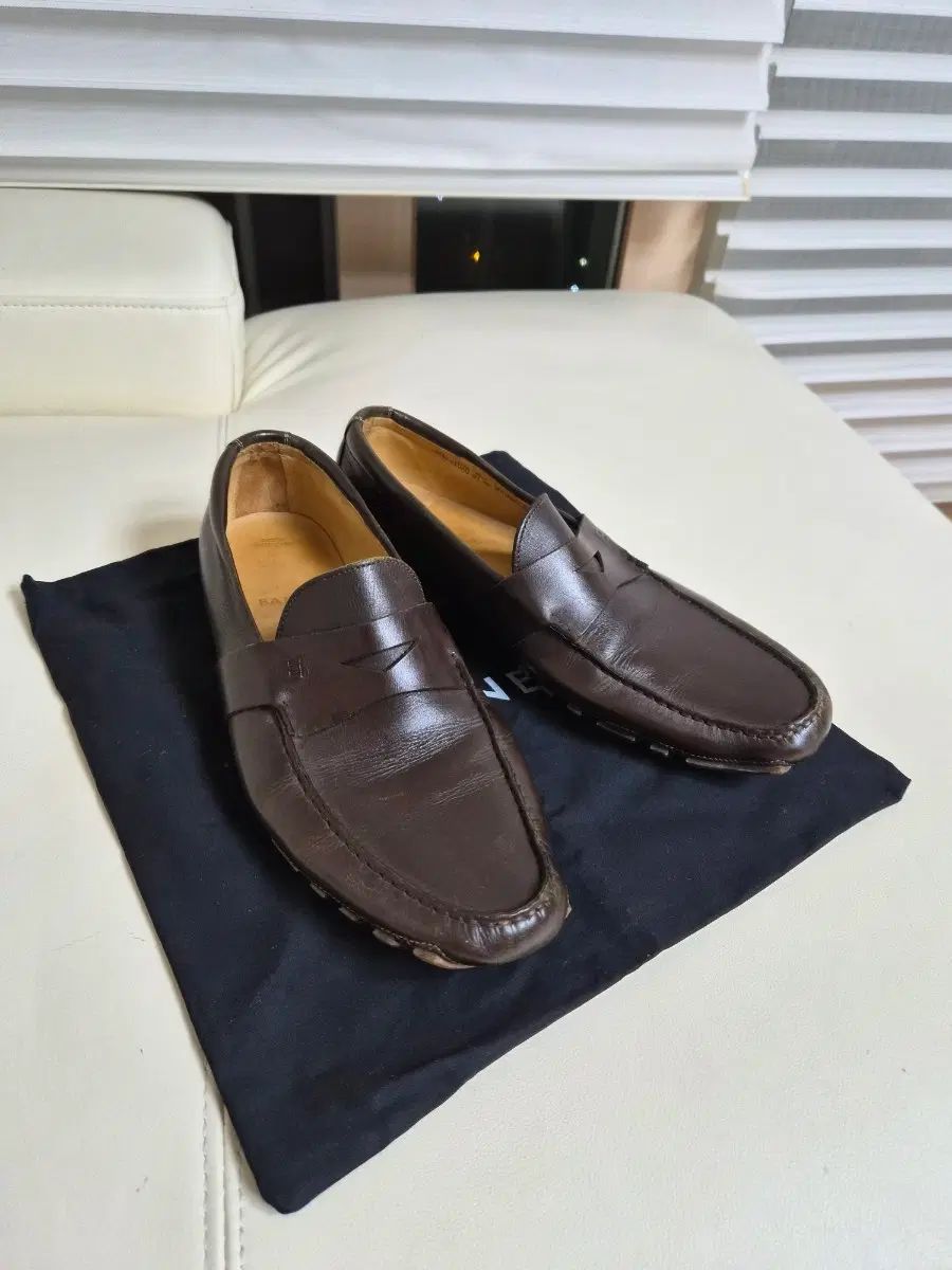 FERRAGAMO フェラガモ ローファー ダークブラウン 280 285