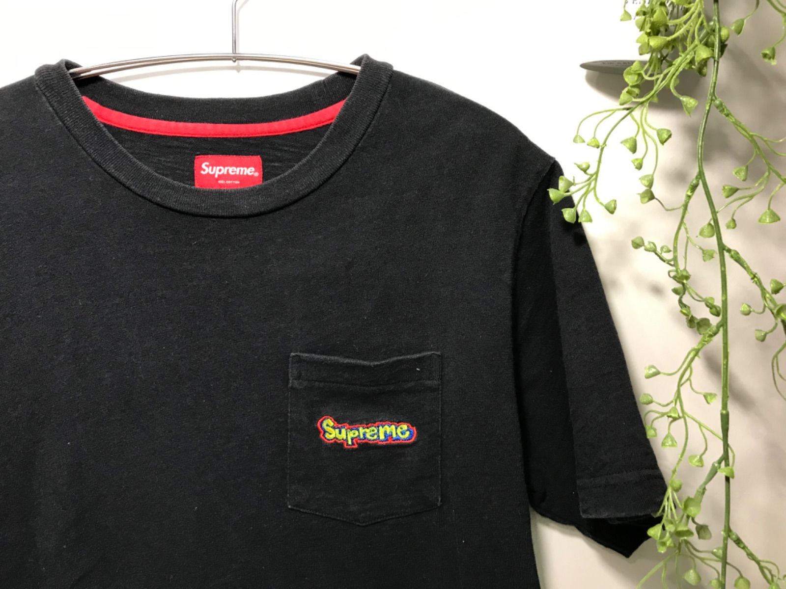 Supreme（シュプリーム） Embroidered Pocket Tee（刺繍ポケットTシャツ）