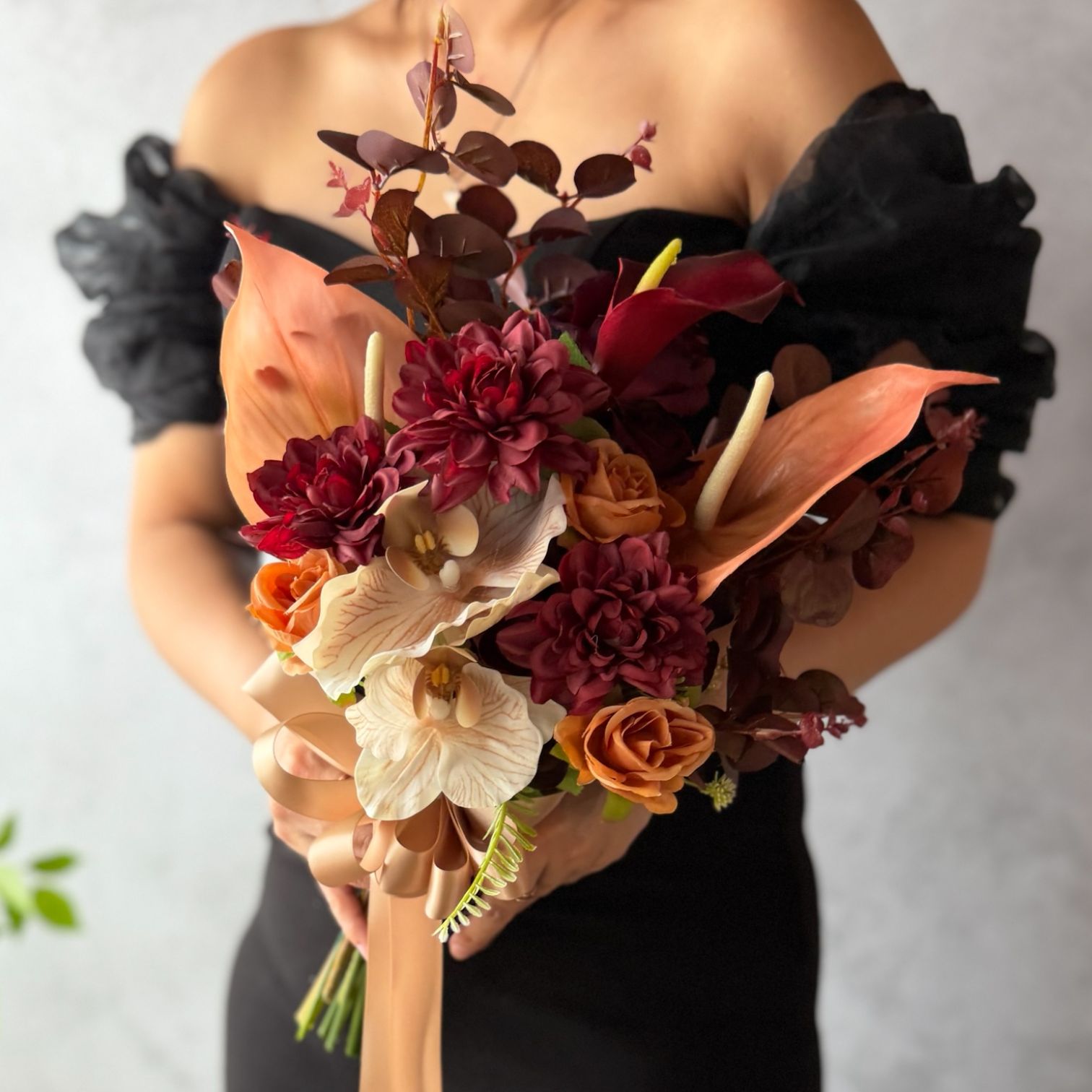 ボルドー×テラコッタクラッチブーケ☆ブートニアつき　ウェディングブーケ　結婚式　アーティフィシャルフラワーブーケ 7,992円